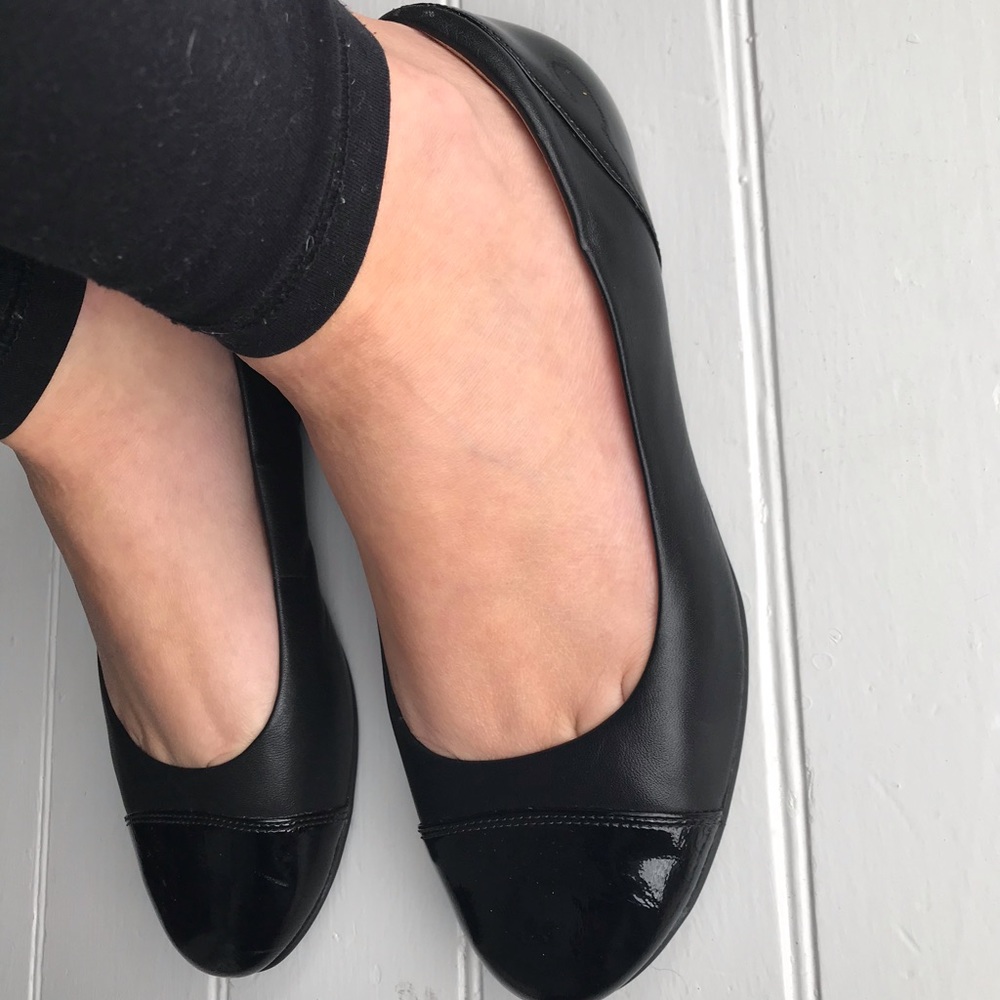 Clarks Indigo Black Flats - Picture 3 of 6